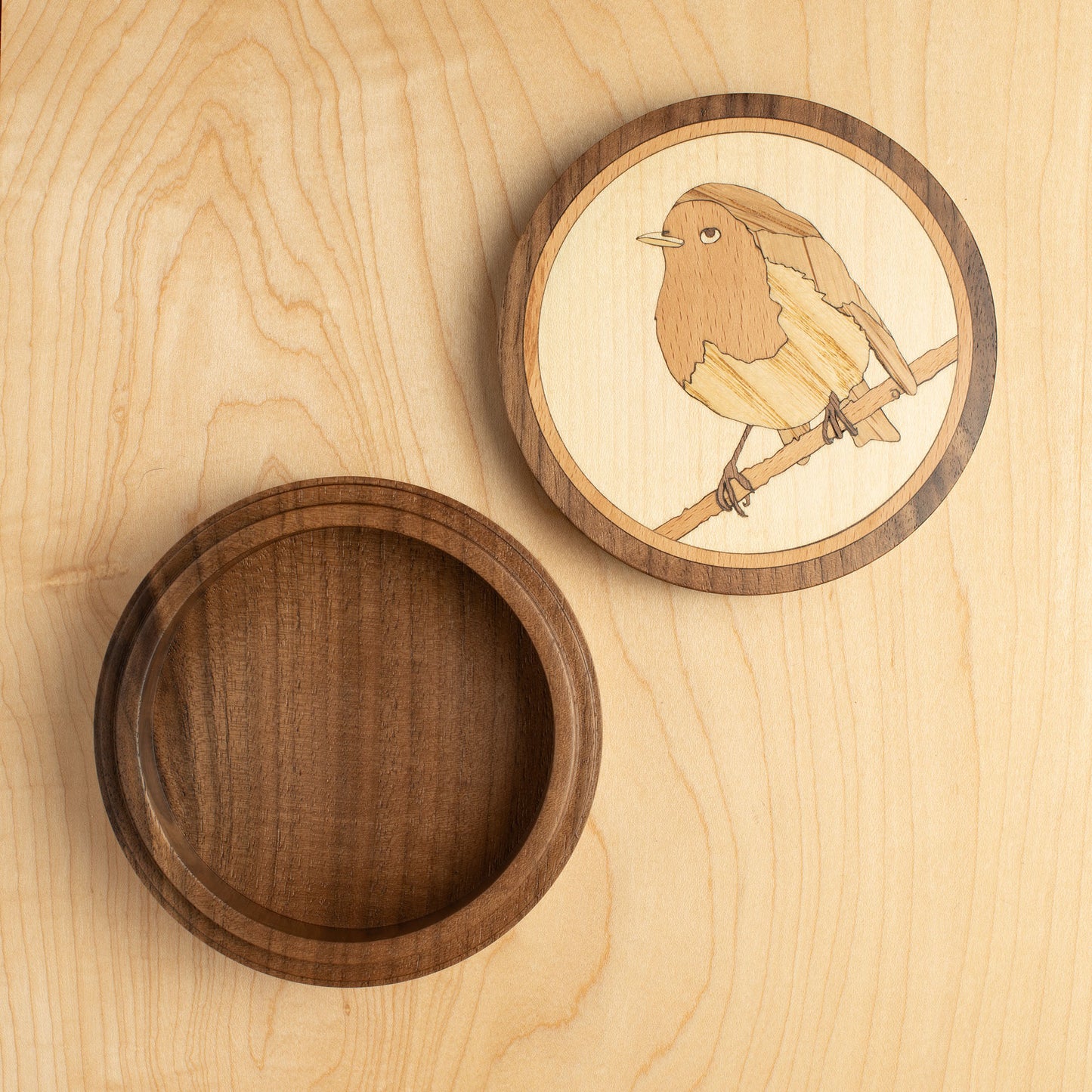 Traditional Walnut Keepsake Box with Robin Marquetry, optional Personalised Engraving